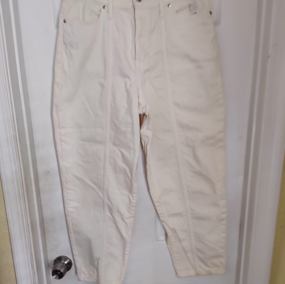 A new day Barrel Leg Jeans Beige Size 8/29R - Picture 4 of 7